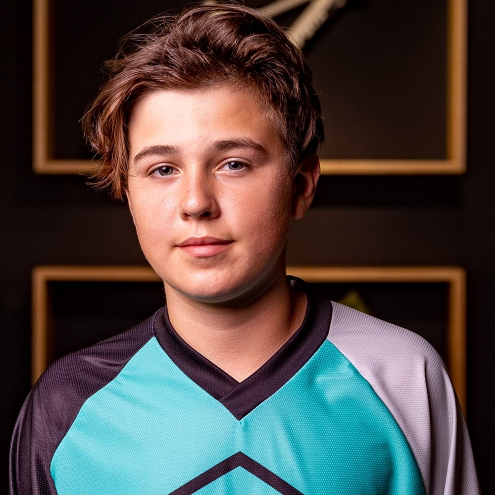 Propain-Talent-Factory_Portrait_Website_David_Adamek_color